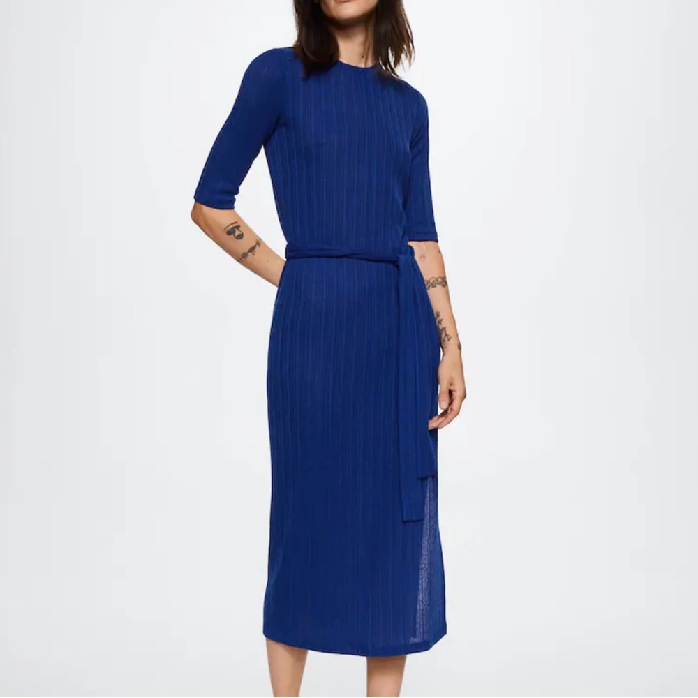 💙 MANGO Blue Ribbed Dress